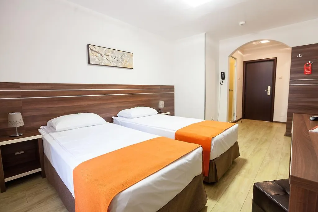 Hotel Citadella Bucharest 3*,  Romania